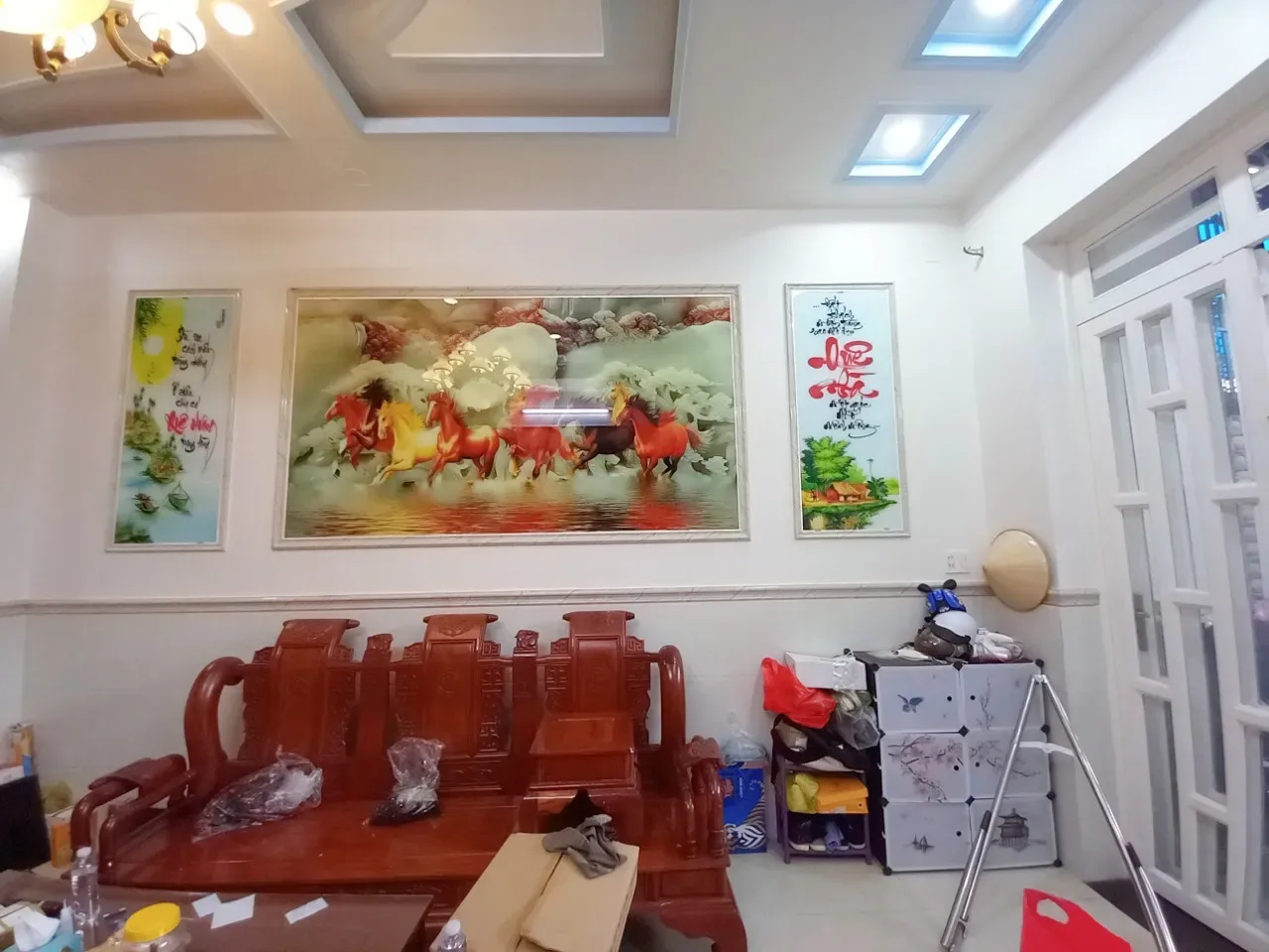 Công trình thi công tranh PVC vân đá tráng gương thực tế tại miền Trung — Xưởng Tân Thành mẫu 01 Công trình thi công tranh PVC vân đá tráng gương thực tế tại miền Trung — Xưởng Tân Thành mẫu 01